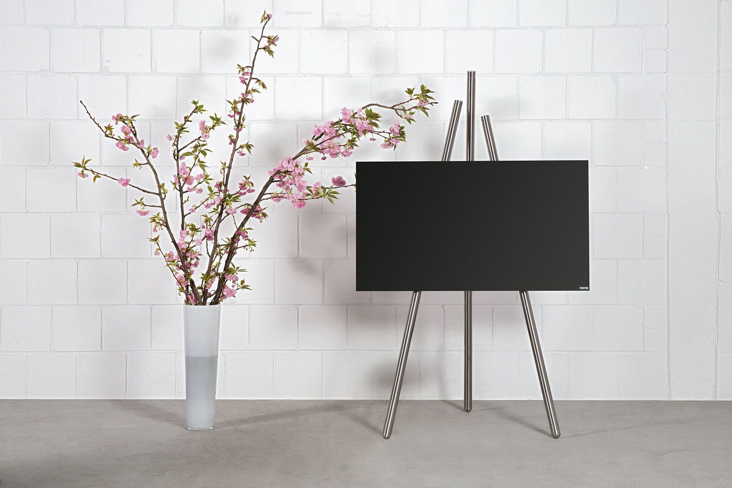 VESETTI TV Mount Stand tripod art130