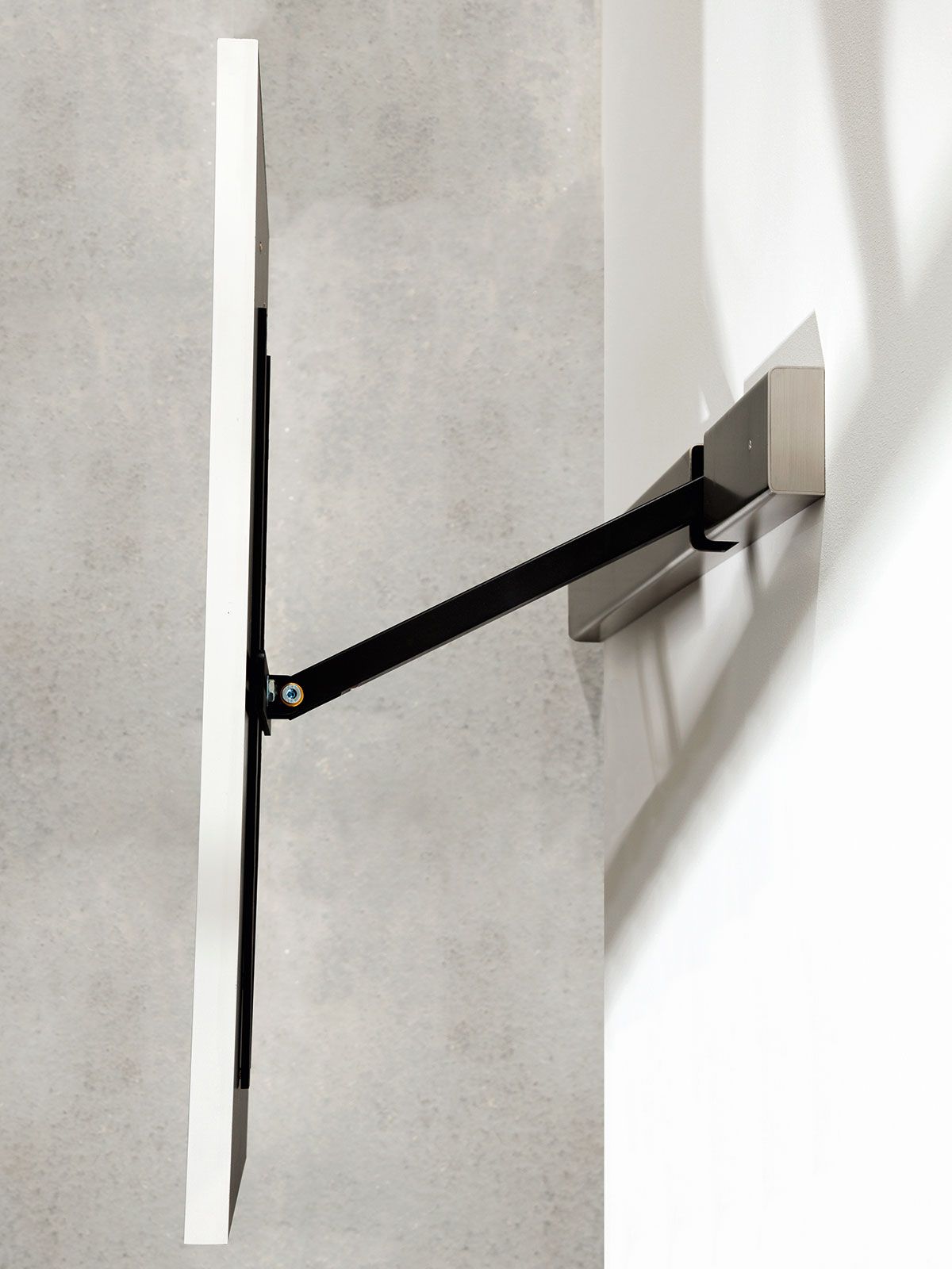 VESETTI TV Wall Mount solution art128